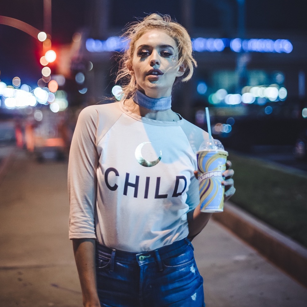 🌙 MOONCHILD RAGLAN TEE